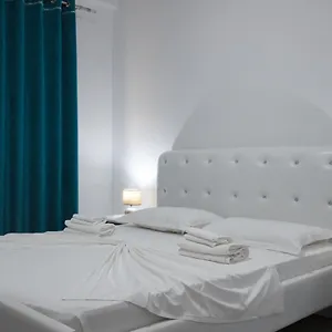 Grand Blue Hotel de apartamente Sarandë