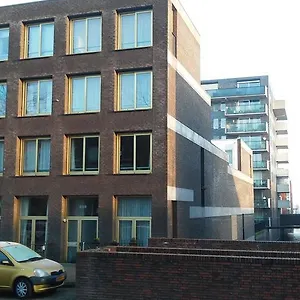marbles-inn.amsterdamhotelsnl.com/